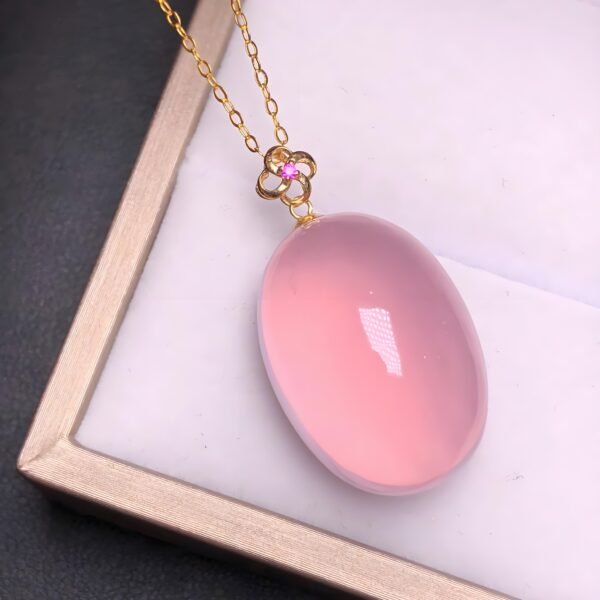 Pink crystal (Furong crystal)
