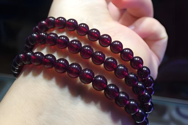 garnet - Image 3